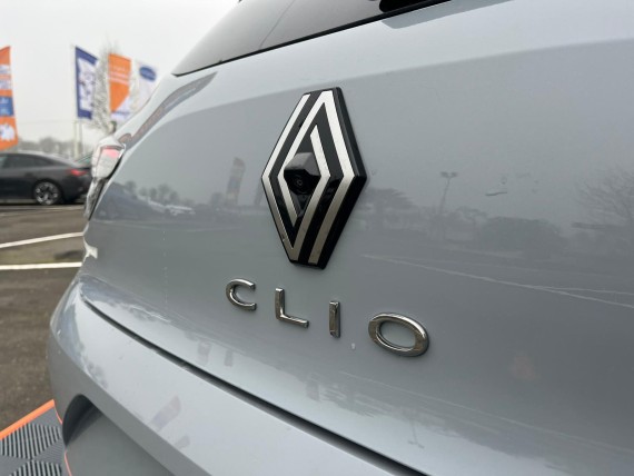 RENAULT Clio V Clio Techno BVA Grise-005.jpeg